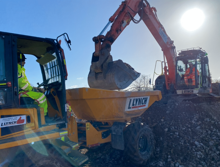 Excavator 360 above and/or below 10 tonnes